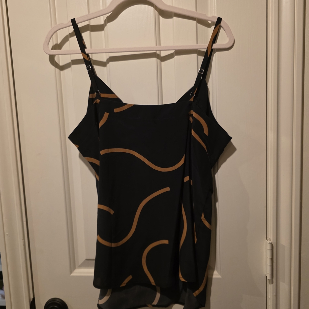 Amour Vert Black and Gold Camisole - Picture 2 of 4